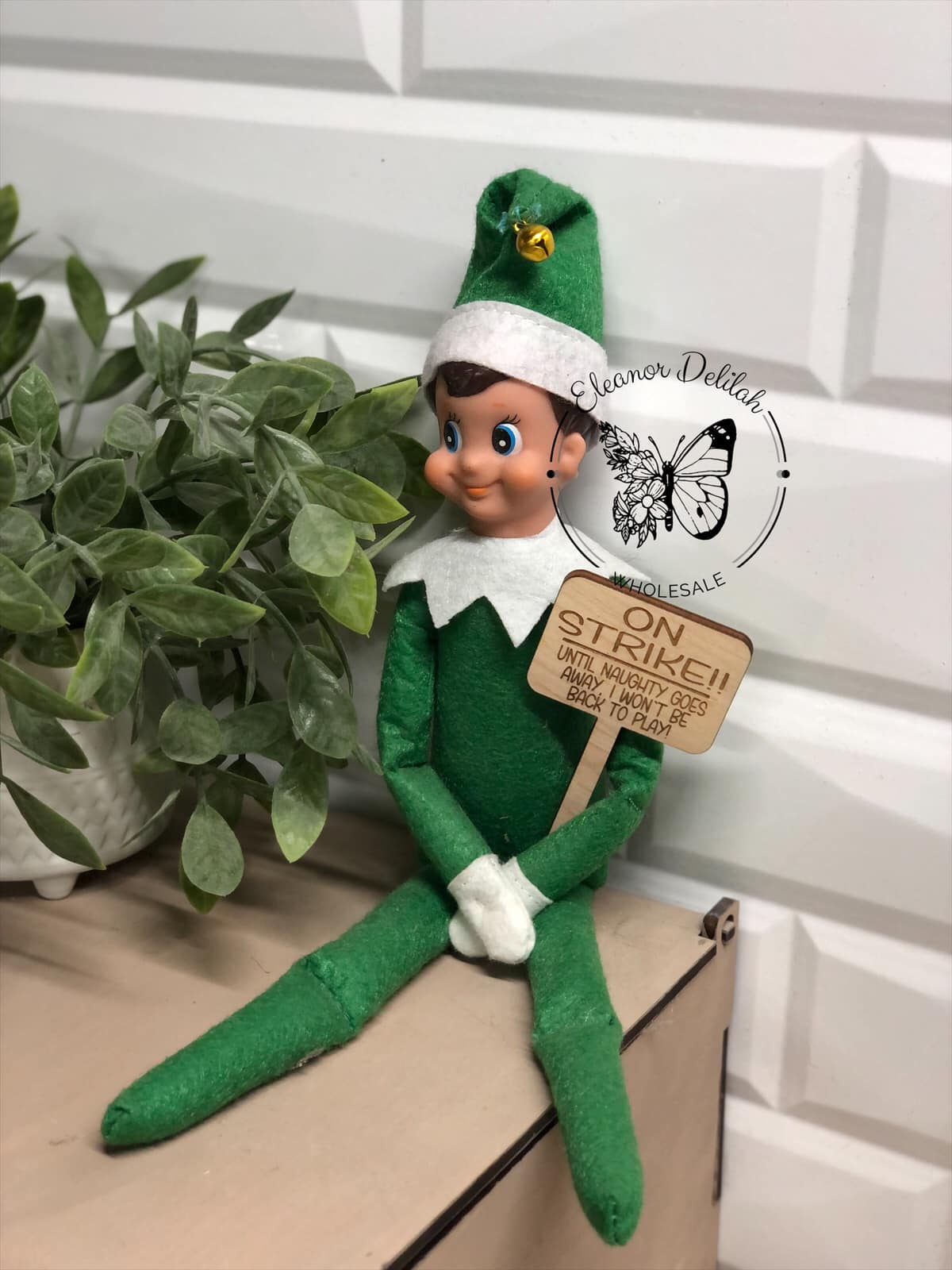Elf on Strike Sign