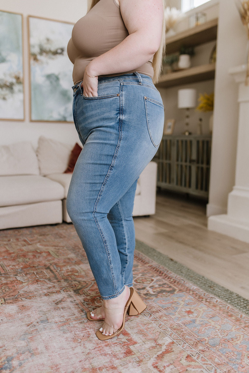 Betsy Shield Pocket Skinny Jeans