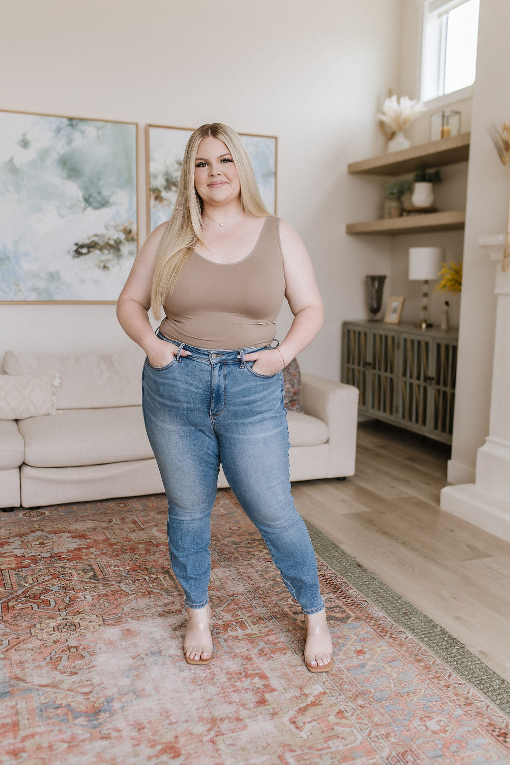 Betsy Shield Pocket Skinny Jeans