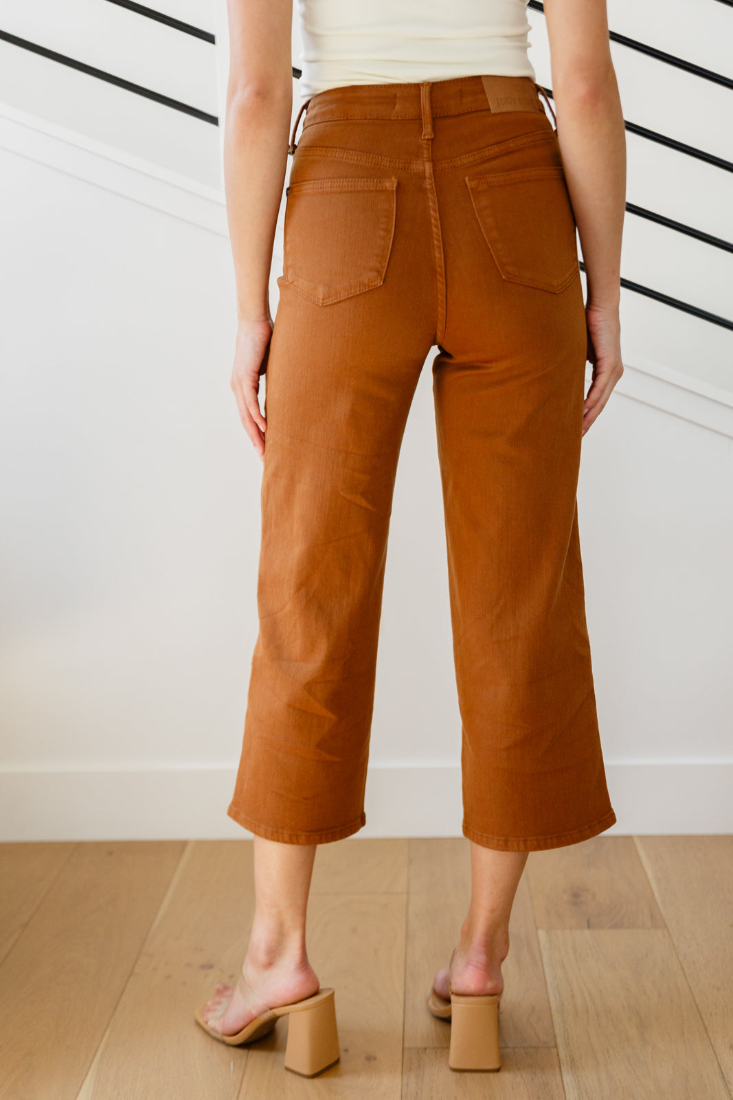 Judy Blue Caramel Apple Cropped Jeans