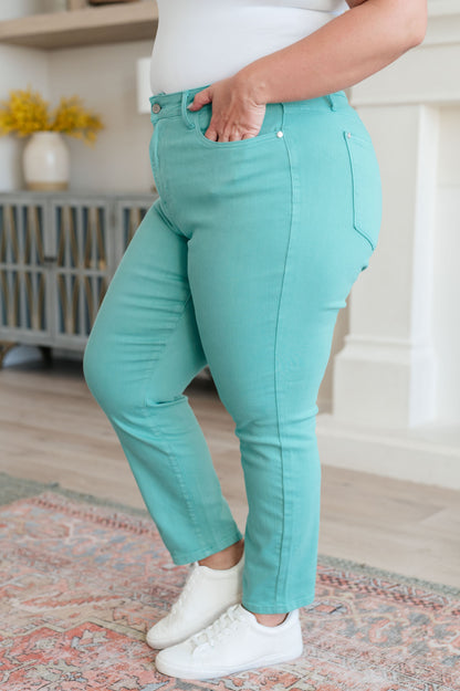 Aqua Woman Skinny Jeans | Judy Blue