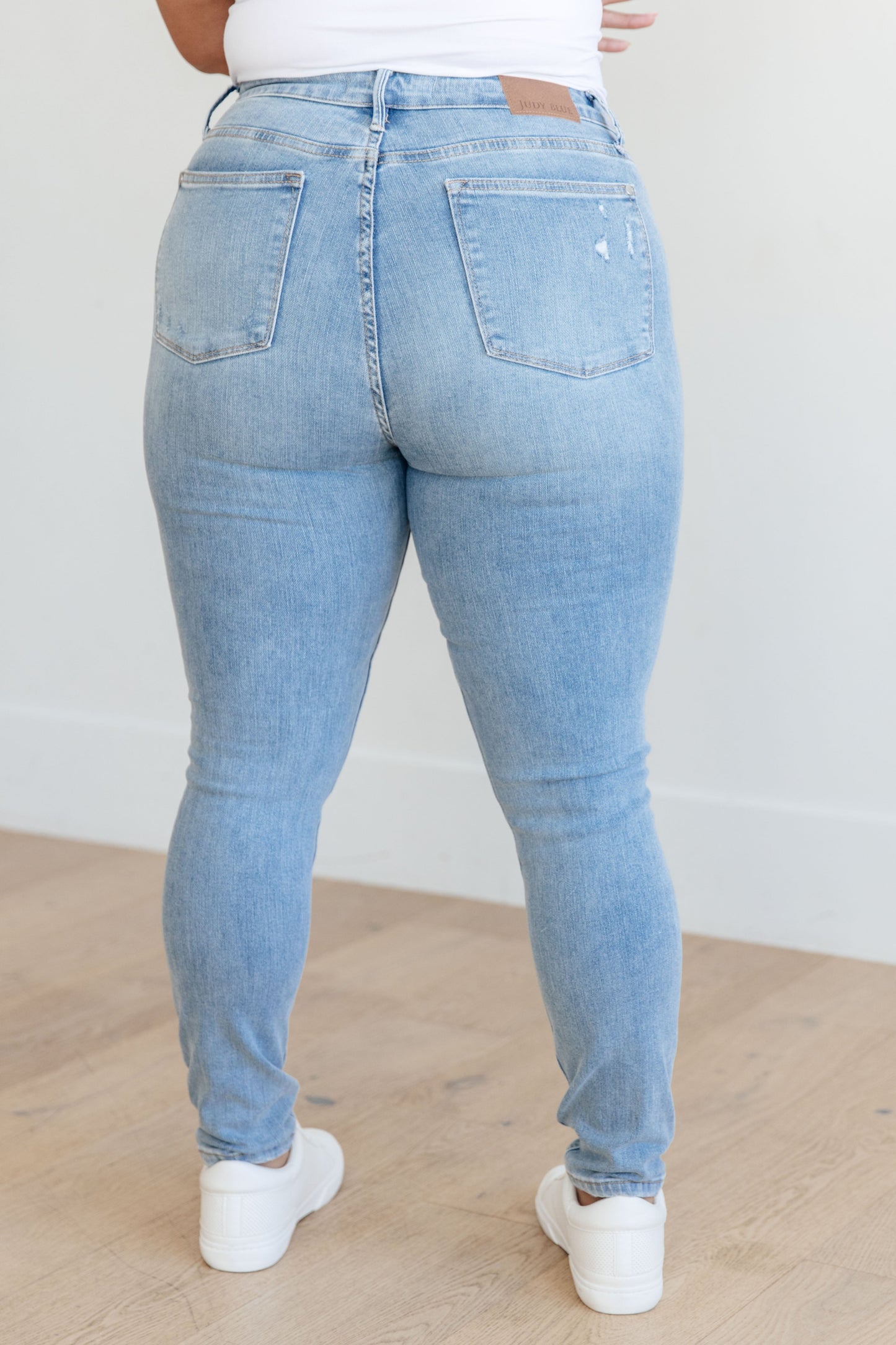 Eloise Skinny Jeans | Judy Blue