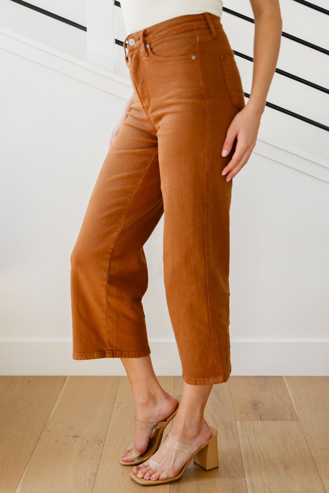 Judy Blue Caramel Apple Cropped Jeans